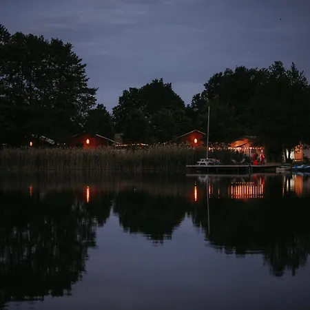 Lüks kamp alanı Freedolina Glamping *