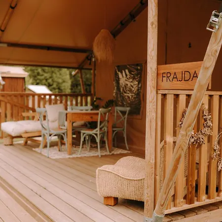 Freedolina Glamping *