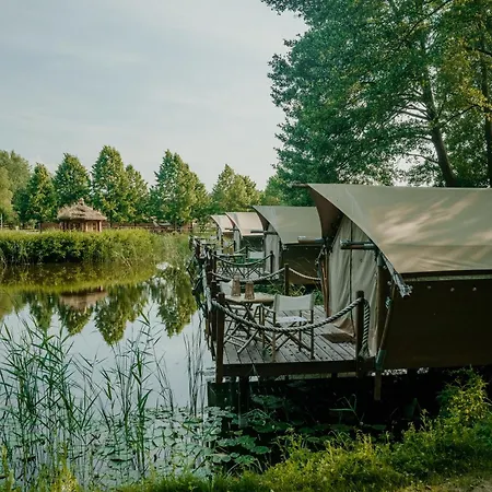 Lüks kamp alanı Freedolina Glamping *